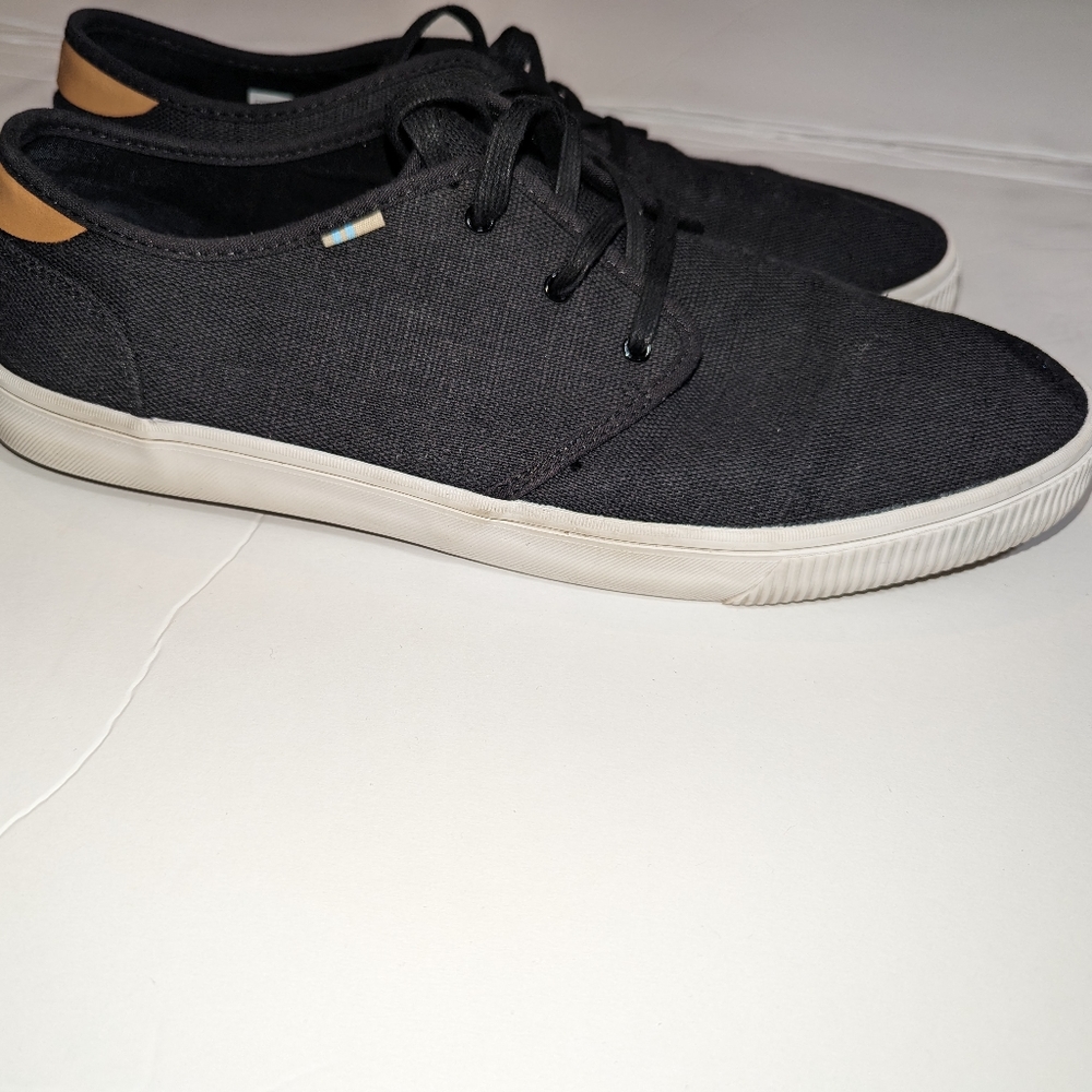 Men's Tom's Shoes Size 12